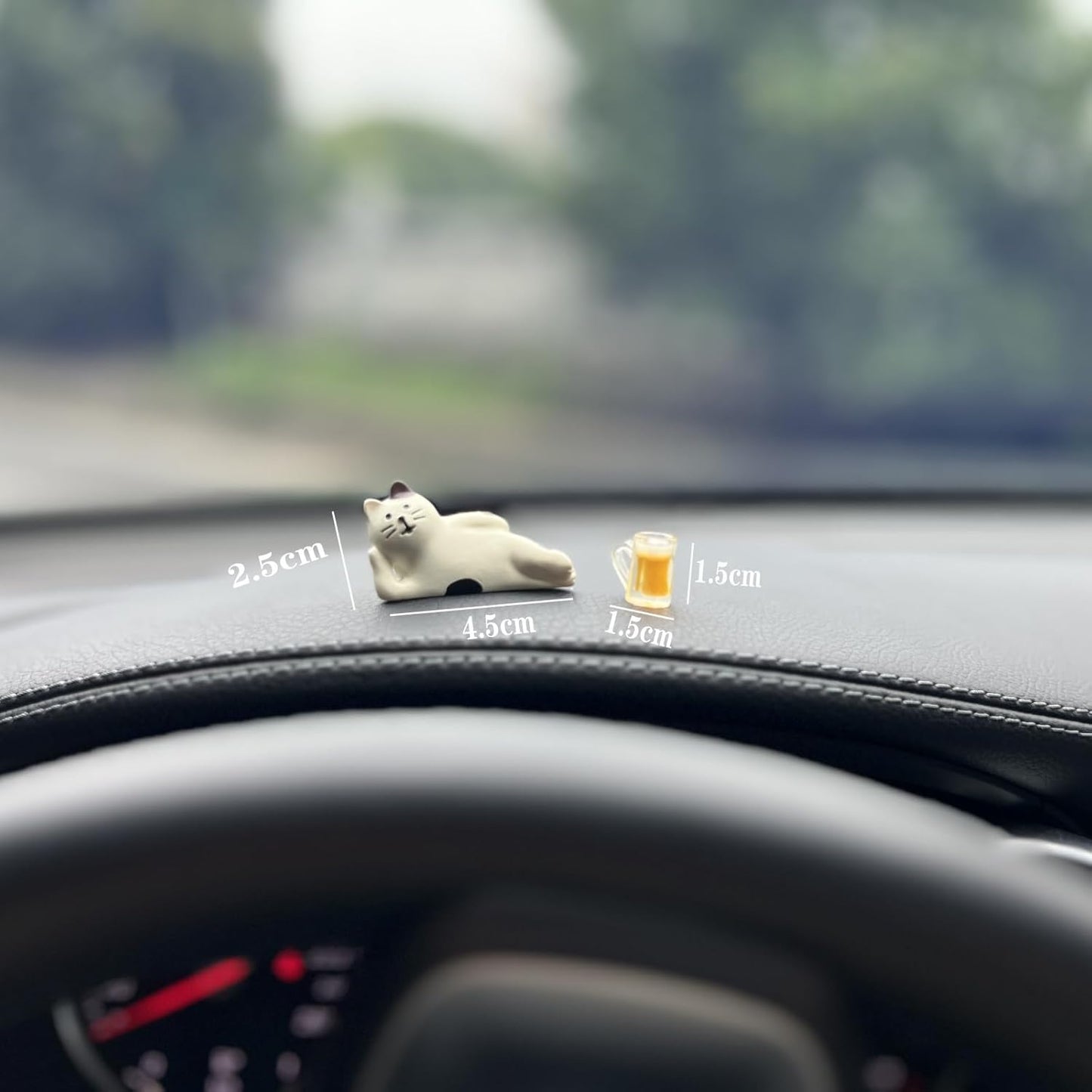 Lazy Cat Dashboard Ornament – Cute Car Interior Decoration with Mini Beer Mug, Resin Figurine for Home, Office, and Desktop Decor