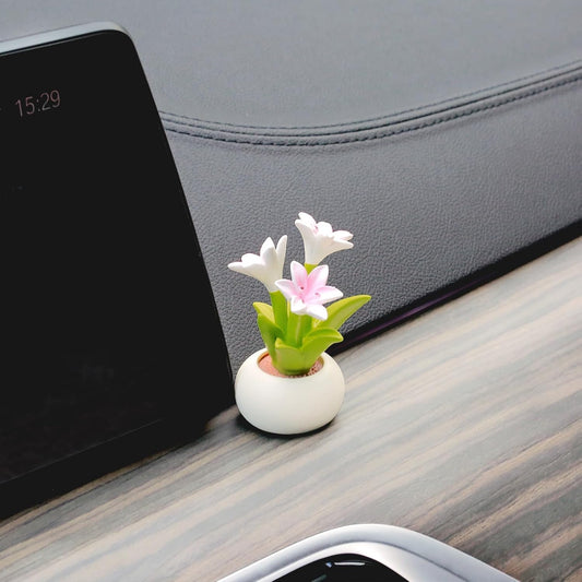 Mini Car Dashboard Flower Ornament – Creative Faux Lily Plant in Pot Decoration for Car, Office Desk, and Home Decor